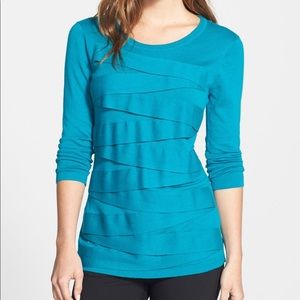 Vince Camuto Zig Zag sweater